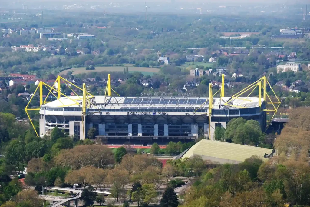 H4 BVB Stadion Dortmund